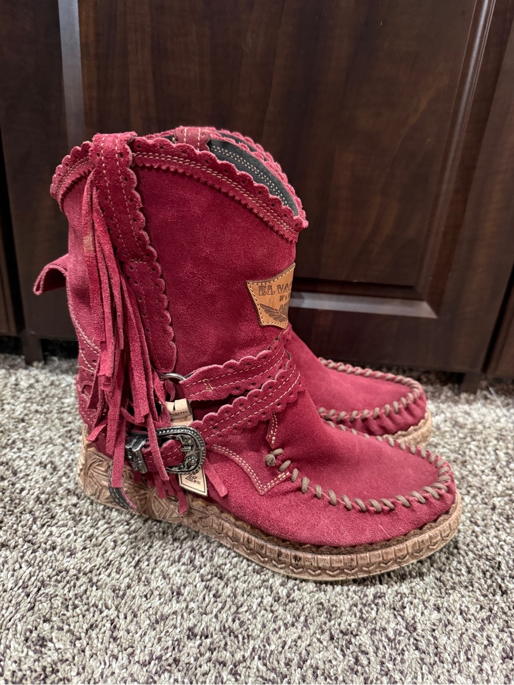 El Vaquero Moccasin Boots Burgundy Suede Fringe Wedge Booties Ayra Silverstone - Picture 6 of 7